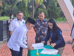 Bupati Halut Frans Manery Serahkan 468 SK PPPK, Ini Pesannya