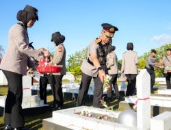 Polda Maluku Utara Gelar Ziarah Makam Pahlawan untuk Peringati Hari Bhayangkara ke-78 