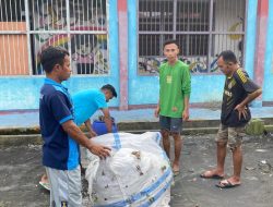Warga Binaan Lapas Tobelo Kemenkumham Malut Giat Bakti Sosial