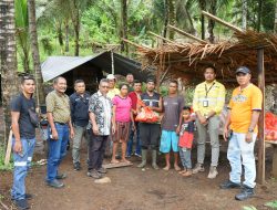 PT NHM Salurkan Bantuan Kepada Pengungsi Gunung Ibu