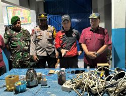 Cegah Peredaran Barang Terlarang, Kemenkumham Malut Bersama Tim Gabungan TNI- Polri Geledah Blok Hunian Lapas Ternate