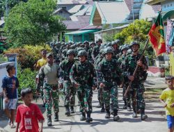 Ratusan Prajuri TNI Batalyon 732/ Banau Jalani Tradisi Pembaretan di Puncak Gunung Saria Jaillolo