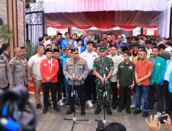 Buka Baksos, Kapolri dan Panglima TNI Bagikan Sembako Presisi Ramadhan 1446 Hijriyah