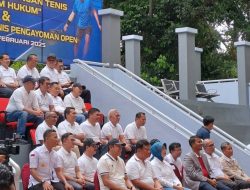 Kemenkum Malut Hadiri Peresmian Lapangan Tenis dan Pengayoman Open 2025