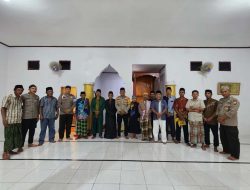 Kapolsek Gane Barat Pimpin Sholat Tarwih dan Tadarus Keliling Selama Ramadhan 