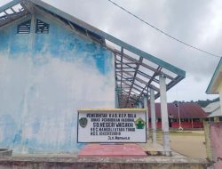 Seorang Guru Honorer di SD Negeri Waisakai Sula Diberhentikan Tanpa Alasan yang Jelas