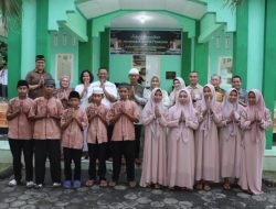 Puluhan Anak Yatim Di Halut Dapat Santunan Dari Pangdam XV/Pattimura