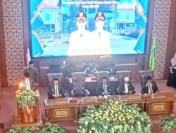 Bupati James Uang Paparkan Visi Misi dan Program Unggulan Periode Kedua pada Sidang Paripurna DPRD Halbar