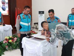 Polda Malut Gelar Penandatanganan Pakta Integritas Penerimaan Anggota Polri 2025
