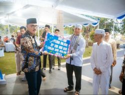 Pemkab Halmahera Barat Gelar Safari Ramadhan di Masjid Raya Sigi Lamo Sekaligus Berikan Bantuan Masjid