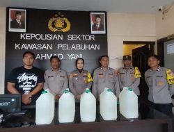 Polsek KP3 Ahmad Yani Ternate Amankan Puluhan Liter Miras dari Sulawesi Utara