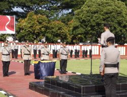 Pimpin Sertijab Dua Kapolsek, Ini Pesan Kapolres Halsel