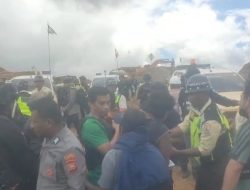 Polda Malut Tetapkan 11 Warga Adat Haltim Tersangka Demo Penolakan Aktivitas Tambang PT  Position