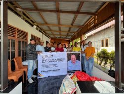 NHM Distribusikan Bantuan Sembako ke Tiga Desa Terdampak Banjir di Lingkar Tambang