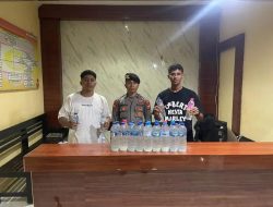 Polres Sula Amankan Puluhan Botol Miras di Desa Waiipa