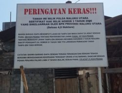 Somasi Diindahkan, Polda Malut Pasang Plang Peringatan ke Warga Ubo- ubo Ternate