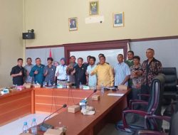 Komisi I DPRD Sula Gelar RDP Bersama Aliansi Pemuda Kabau Pantai Bahas Dugaan Penyelewengan DD Tahun Anggaran 2022