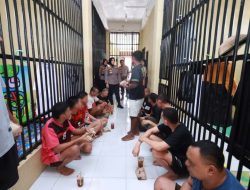 Melalui Program Jumat Berkah, Kapolres Ternate Gelar Aksi Peduli Kepada Warga Rutan Polres Ternate 