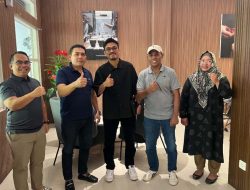 Kakanwil Kemenkum Malut Ajak Penulis Lagu Viral “Stecu” Catatkan Hak Ciptanya