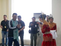 Tarian Soya-soya Sambut Kedatangan Menteri Hukum RI di Bumi Moloku Kie Raha