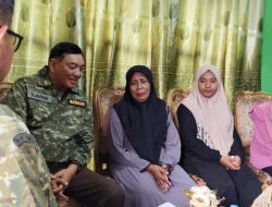 Menhan RI Kunjungi Kediaman Pratu Haris Umaternate yang Gugur di Papua