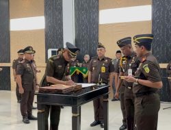 Lantik Tujuh Kajari, Kajati Malut : Jaga Citra dan Marwah Institusi Kejaksaan