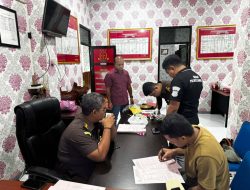 Polres Ternate Serahkan Tersangka Kasus Narkotika beserta Barang Bukti ke Jaksa