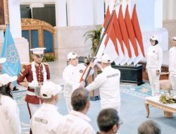 Prabowo Saat Melepas Atlet Indonesia ke SEA Games: Sambil Mengurus Saudara Kita yang Terdampak Musibah, Kita Harus Tetap Kuat