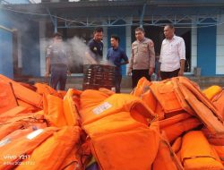770 Life Jacket dan 12 APAR di Pelabuhan Mangga Dua Ternate Dimusnahkan Jelang Nataru 2025