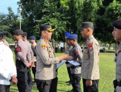 27 Personel Polres Halmahera Utara Terima Penghargaan atas Dedikasi dalam Penanganan Banjir Loloda Utara