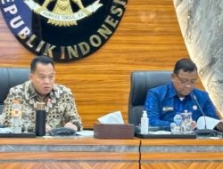Kemenko Polkam Bahas Laporan Aktivitas Kapal China di Laut Natuna Utara