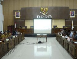 Kemenkum Malut Beri Masukan atas Ranperda Disabilitas Tikep Saat Rapat Paripurna