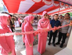 Kapolda Maluku Utara Resmikan 12 Unit Rumah Dinas untuk Personel