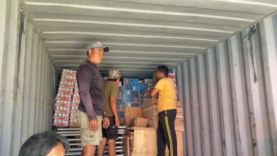 WNA Asal Tiongkok Pasok Ribuan Kaleng dan Botol Miras ke Ternate