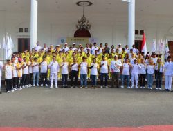 Lepas Kontingen Porprov V Malut, Bupati Fifian Targetkan Sula Banjir Medali
