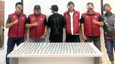 Ditresnarkoba Polda Malut Ringkus Seorang Pemuda di Ternate dengan Babuk 263 Sachet Ganja