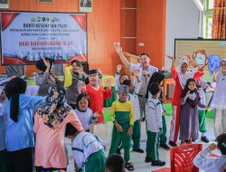 Polda Malut Gelar Bakti Kesehatan di SDLB Negeri Ternate Sambut HUT Bhayangkara ke-80