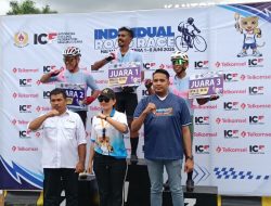 PT NHM Serahkan Hadiah Juara Balap Sepeda PORPROV V, Atlet Kota Ternate Dominasi Podium