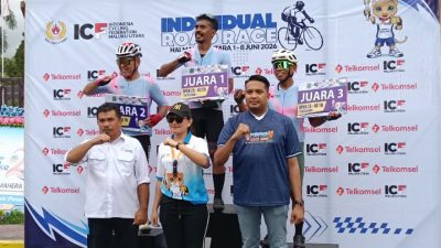 PT NHM Serahkan Hadiah Juara Balap Sepeda PORPROV V, Atlet Kota Ternate Dominasi Podium