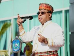 Bupati Halut Hidupkan Kembali Tradisi Pakaian Adat di Lingkungan ASN