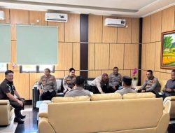 Kapolres Halmahera Timur Kunjungi Kejaksaan Negeri dan Markas Brigif Tp 28/Bari Fola