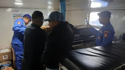 Sat Polairud Polres Sula Kembali Amankan Puluhan botol Miras di Pelabuhan Sanana