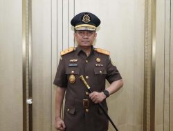 Jaksa Agung Lantik dan Sumpah Kajati Maluku Utara Roberthus Melchisedek Tacoy