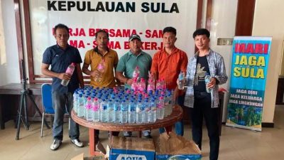 Satresnarkoba Polres Sula  Amankan Ratusan Botol Miras Jenis Cap Tikus di Desa Fatce
