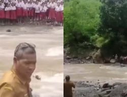 Viral Aksi Para Siswa SD di NTT Sambut Kepala Dinas dari Seberang Sungai: Ayo Maju, Jangan Ragu!