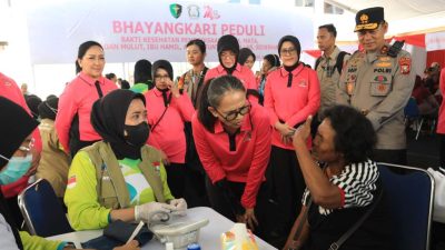 Sambut HKGB, Ketua Umum Bhayangkari Gelar Bakti Sosial dan Kesehatan di Maluku Utara