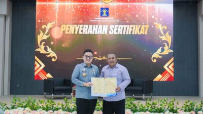 Kemenkum Malut Serahkan 24 Sertifikat Hak Cipta Musik dan Lagu Daerah