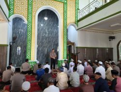 Jumat Keliling di Gamalama, Wakapolres Ternate: Jaga Kota, Waspada Miras dan Investasi Bodong