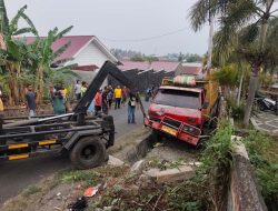 Truk Mundur di Tanjakan Ngade Ternate, Pengendara Motor Tewas Terlindas