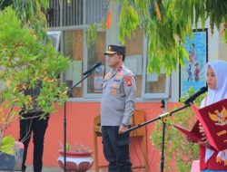 Polisi Quick Wins I Program Polidik, Wakapolda Malut Tanamkan Disiplin dan Keselamatan Pelajar